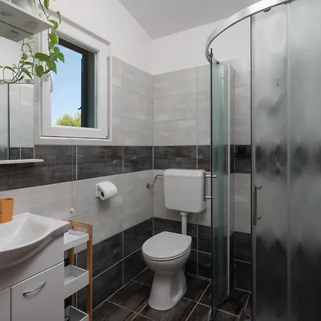 House * Novigrad (Dalmatia)