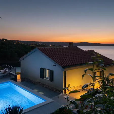 House Villa Novigrad (Dalmatia)