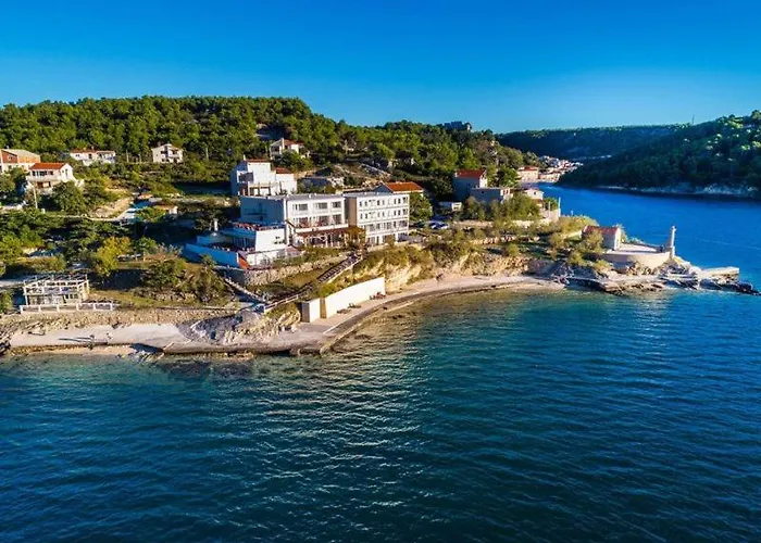 House Vila Novigrad (Dalmatia)