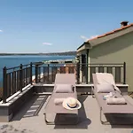 House * Novigrad (Dalmatia)