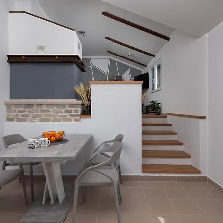 Villa House