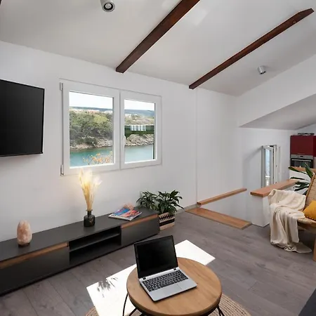 House * Novigrad (Dalmatia)