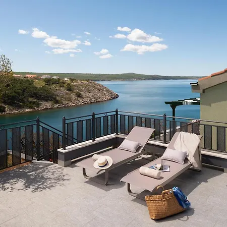 House Villa *