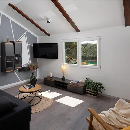 House Novigrad (Dalmatia)